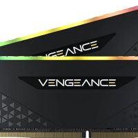 Memória RAM DDR4 CORSAIR 32GB